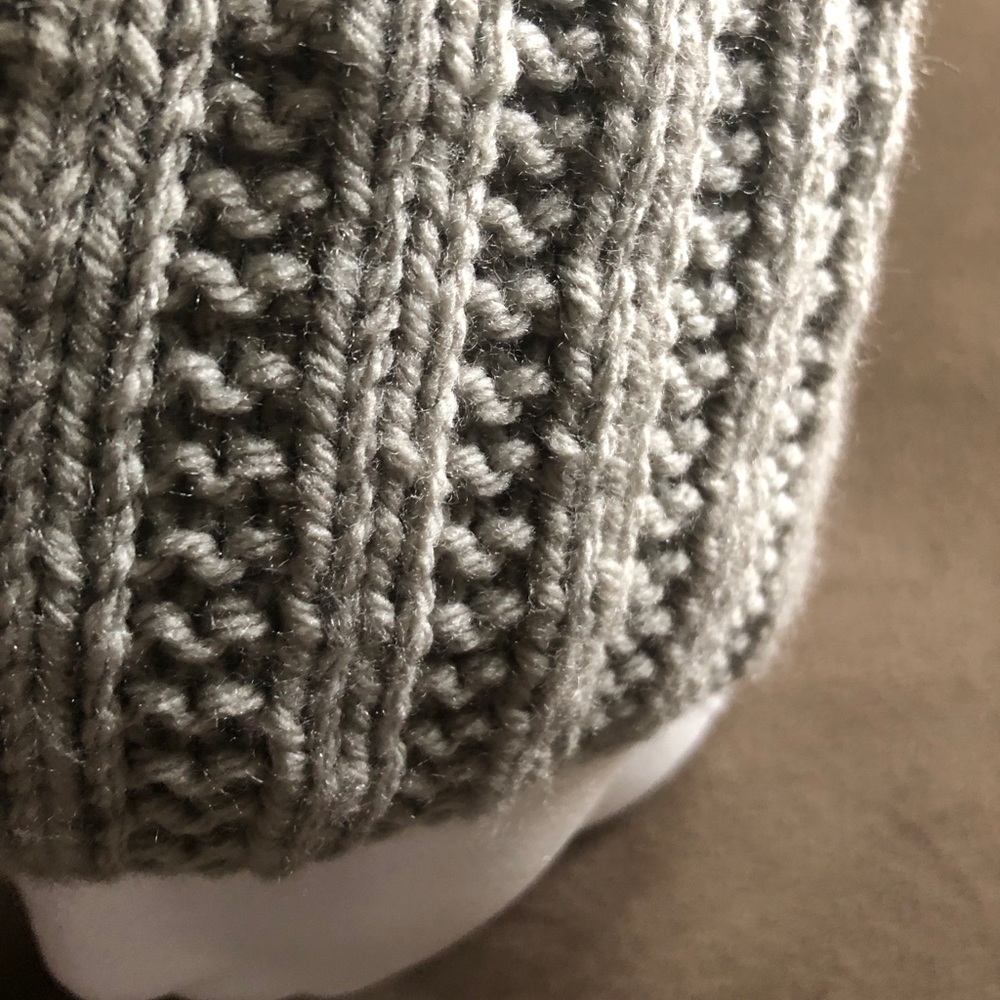 Knitted hat - Picture 4 of 4